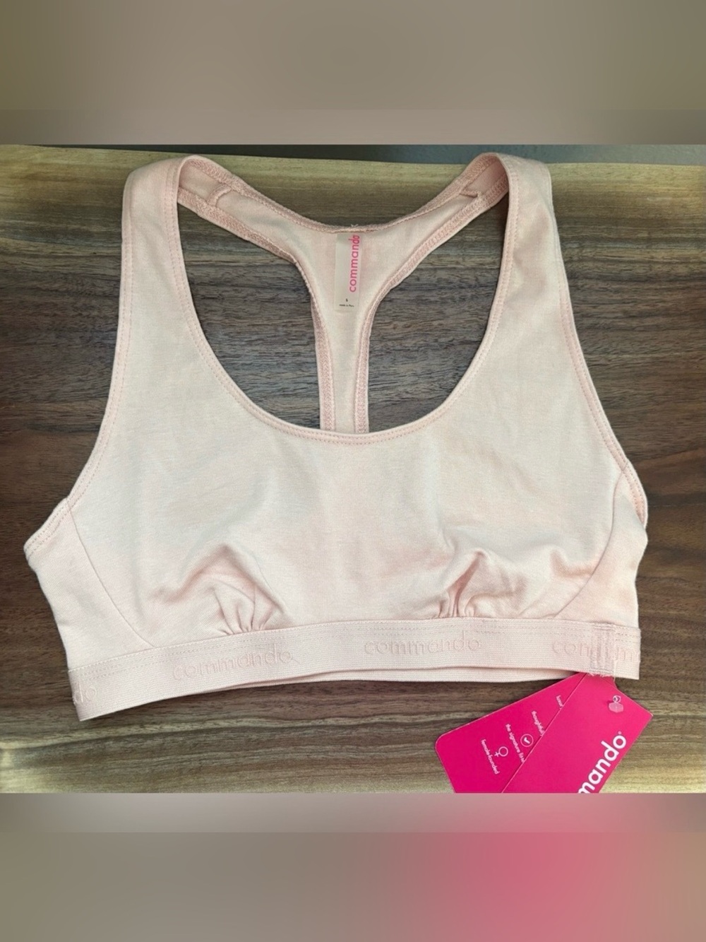 Commando size small-apricot
Soft-Rib Logo Racerback
Bralette PRB500 NWT